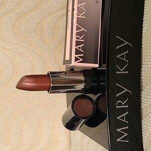 Mary Kay Downtown Brown Creme Lipstick. New in Box.